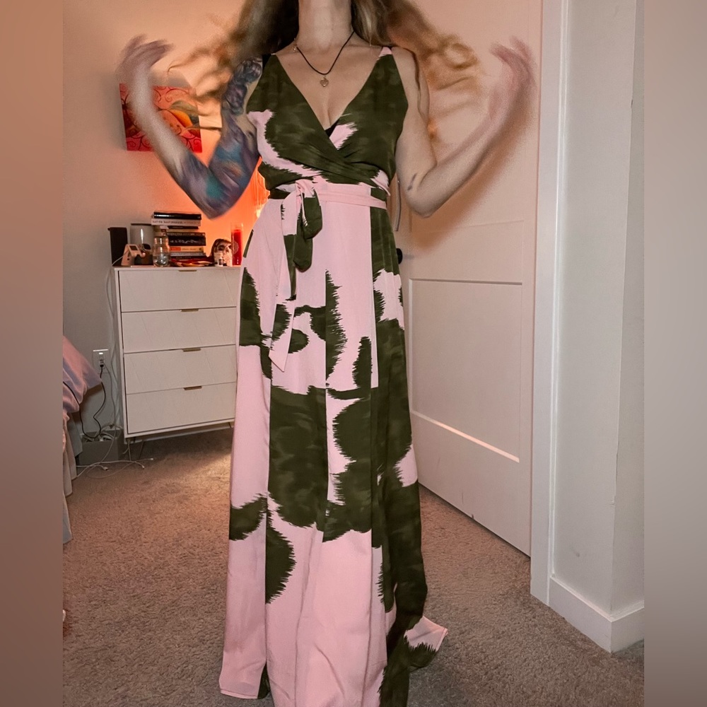 Anthropologie Gown - Picture 7 of 9